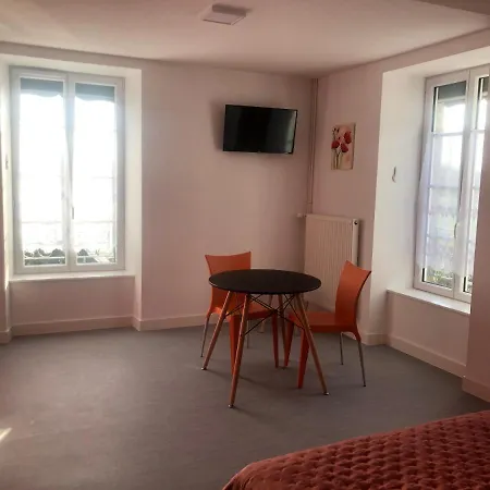 Les Papoulis Bed & Breakfast Saint-Laurent-sur-Sevre Exterior photo